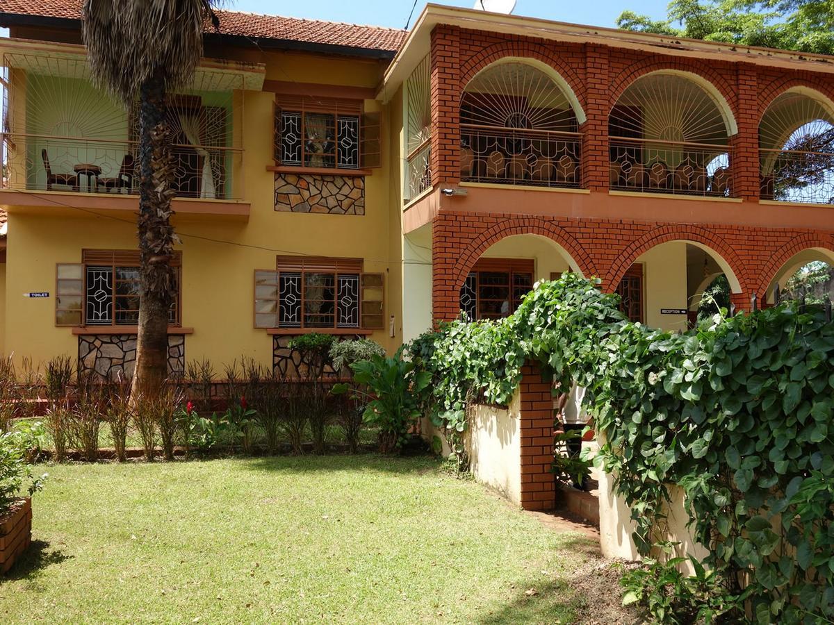 Bridgeway Guest House Jinja Eksteriør billede